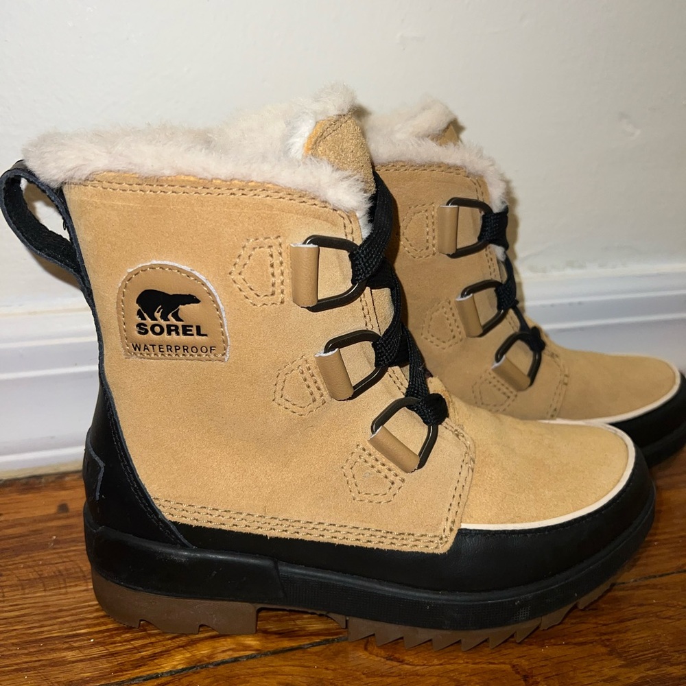 SOREL Women's Tivoli IV Waterproof Boots